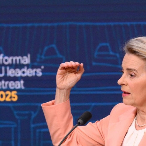 Europa trebuie să își întărească industria de apărare, spune Ursula von der Leyen
