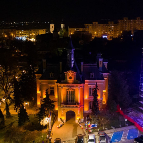 Primăria Botoșani susține campania World Cancer Day alături de Asociația Magic