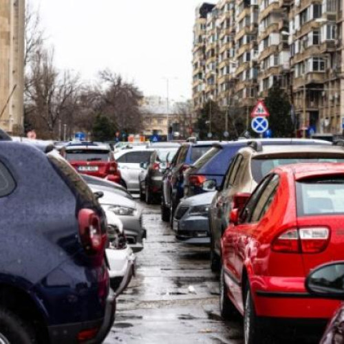 Frustrare pe strada Constantin Brancuși din cauza parcărilor ilegale