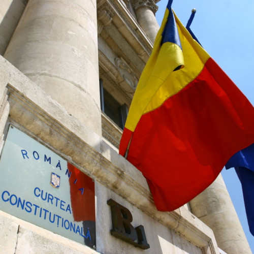 Comisiile de buget-finanțe ale Parlamentului resping alocarea de 700.000 lei pentru medicamentele CCR