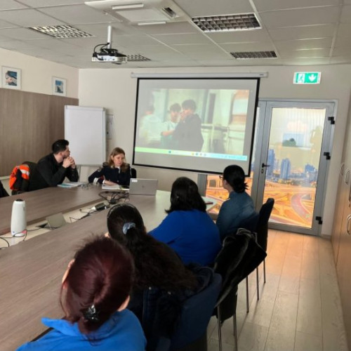 Activități ale poliției maramureșene cu ocazia Zilei Internaționale a Nonviolenței în Școli