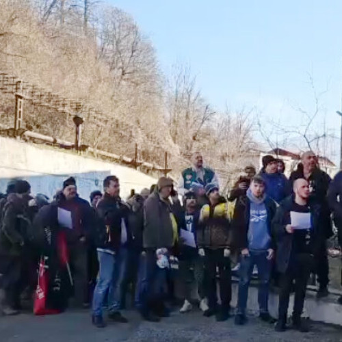 Proteste ale minerilor și energeticienilor din Valea Jiului împotriva "Ordonanței trenulet"