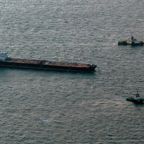 Peste 200 de petroliere rusești din umbră eludează sancțiunile