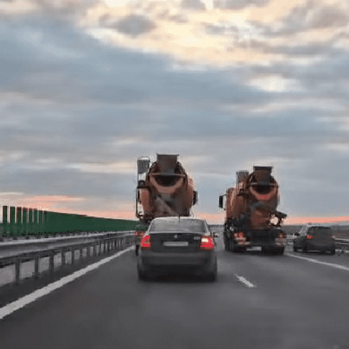 Incident pe Autostrada A7: Betonierele blochează traficul