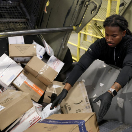 Serviciul Poștal din SUA blochează coletele din China continentală și Hong Kong