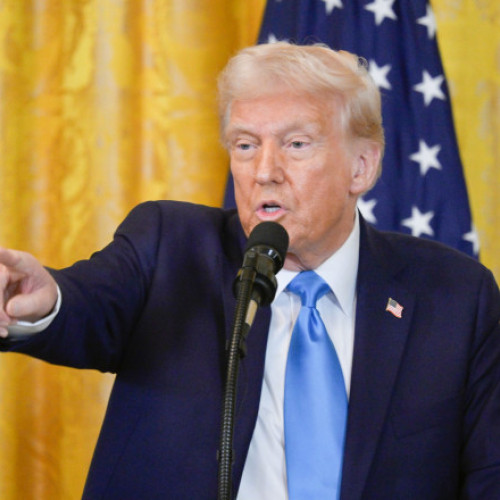 Donald Trump semnează ordin executiv care limitează participarea persoanelor transgender în sporturile feminine