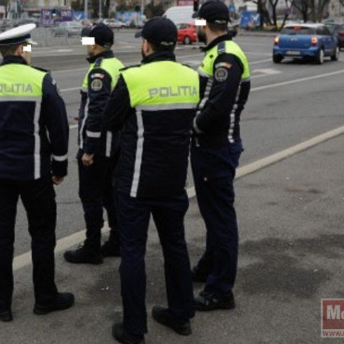 Aproximativ 70 de polițiști din Botoșani, în anchete disciplinare