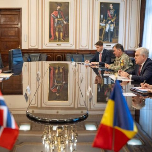 Întâlnire între ministrul apărării naționale și ambasadorul Norvegiei în România