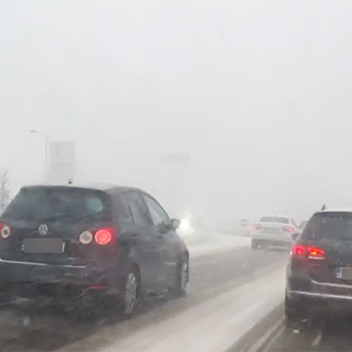 Vremea se răcește, ninsorile vor fi rare în țară