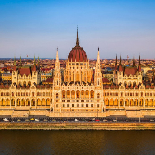 Guvernul ungar susține inițiativele de pace în Orientul Mijlociu