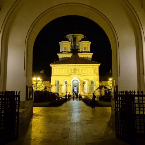 Slujba de priveghere la Catedrala Arhiepiscopală din Alba Iulia