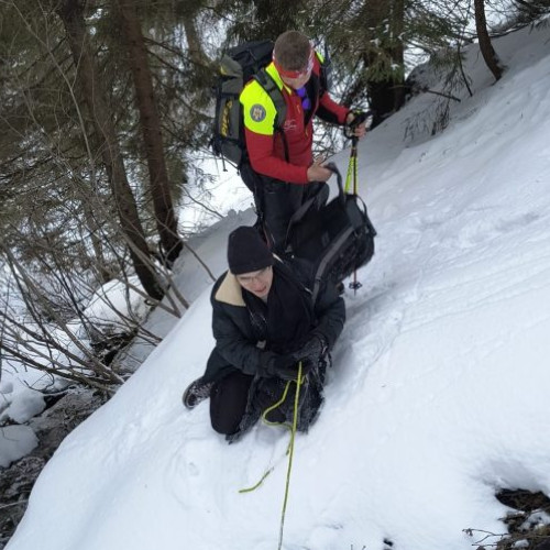 Efort de salvare reușit în Munții Maramureșului