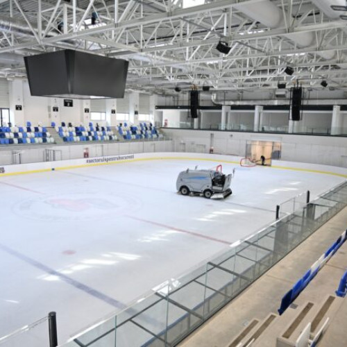 Sesiuni gratuite de patinaj la Patinoarul Berceni Arena în acest weekend