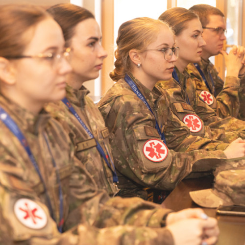 Oportunități de carieră în domeniul medico-militar la Institutul Medico-Militar