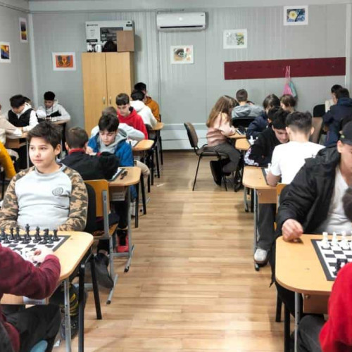 A doua editie a festivalului Alba Chess, dedicat elevilor, s-a desfasurat la Alba Iulia