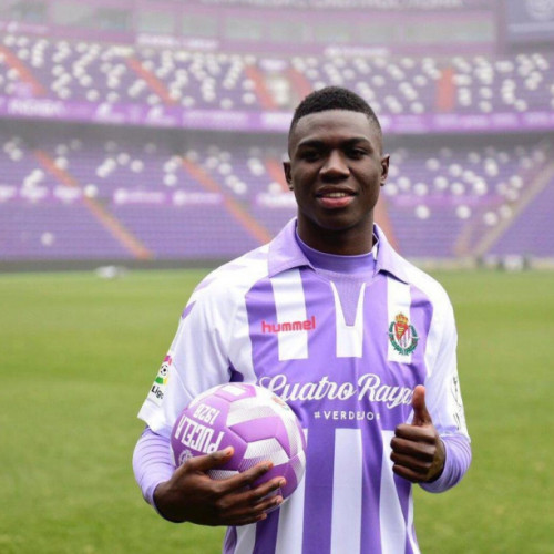 Otelul Galati a semnat cu atacantul sud-american Stiven Plaza