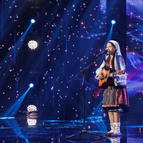 Simona Besleaga, tânără talentată din Garceni, cucerește juriul la "Românii au talent"
