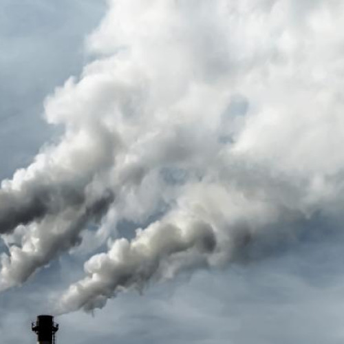 Locuitorii de pe strada Dunării din Cluj-Napoca se confruntă cu poluare a aerului