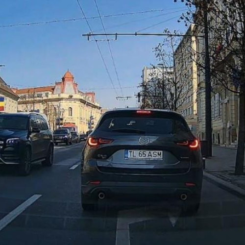 Incident revoltător pe străzile din Cluj-Napoca: un Mercedes a circulat pe contrasens