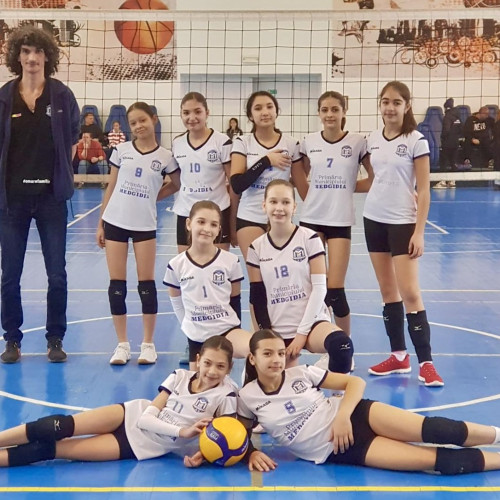 CS Medgidia, triumfătoare la turneele de mini-volei