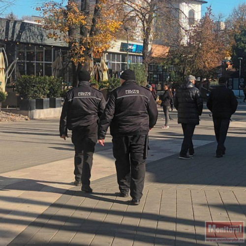 doi botoșăneni amendați pentru consum de alcool și mizerie în spațiile publice