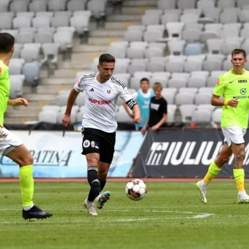 Meci dramatic în Ardeal: Universitatea Cluj-Napoca - Politehnica Iași 2-2