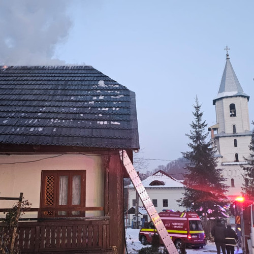 Incendiu la Mănăstirea Nechit, în comuna Borlești