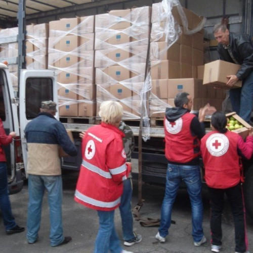 Crucea Roșie filiala Arad oferă materiale medicale gratuite