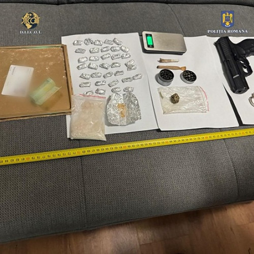 Percheziții în Satu Mare pentru trafic de droguri