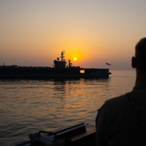 Distrugătoarele americane din Marea Roșie resping dronele Houthi fără focuri de armă