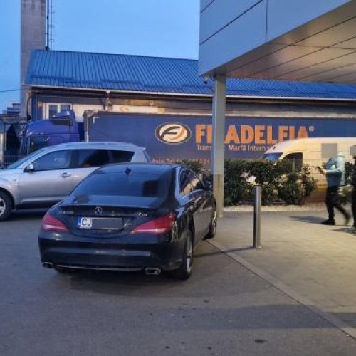 Clujenii ignoră boicotul supermarketurilor și parcările rămân pline