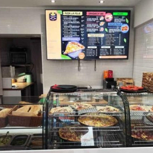 Pizzerie de vânzare în centrul Clujului, fără datorii și cu franciză inclusă