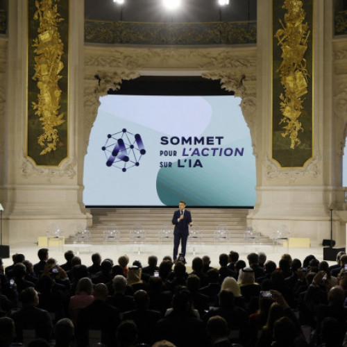 Franța își intensifică eforturile în domeniul inteligenței artificiale