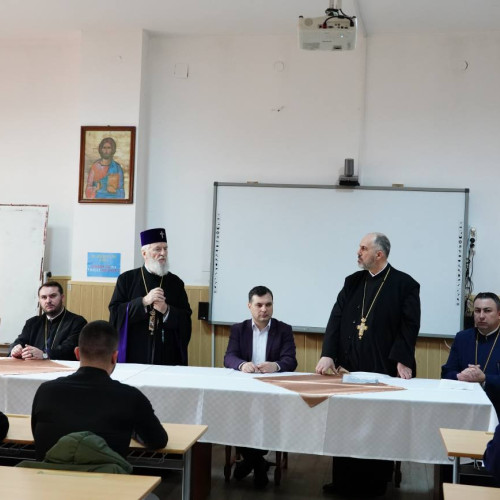 Noul director al Seminarului Teologic Ortodox "Sf. Ioan Gura de Aur" din Târgoviște