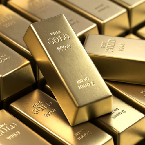 Gramul de aur atinge un nou record, moneda națională se depreciază