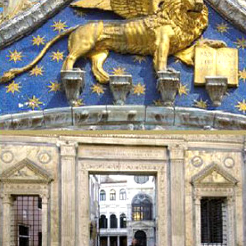 Reprezentanții Comisiei de la Veneția audiază partidele politice în România