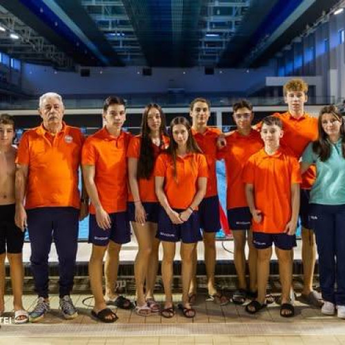 Performanțe remarcabile pentru înotătorii din Târgoviște la Cupa Ligii Performanței în Natație