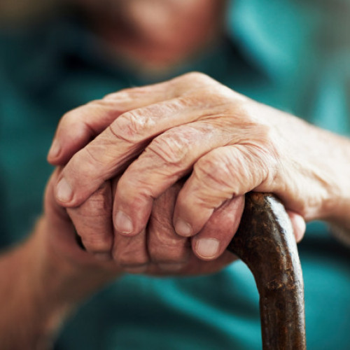 Româncă din Italia condamnată la 19 ani de închisoare pentru moartea unui bătrân