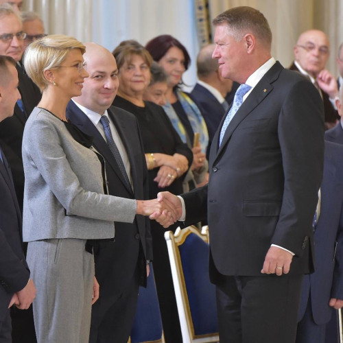 Raluca Turcan susține realizările lui Klaus Iohannis într-o comunicare pe Facebook