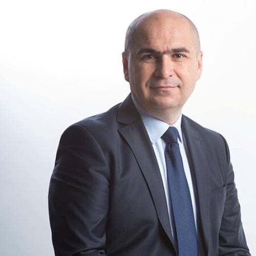 Ilie Bolojan preia conducerea interimară a României