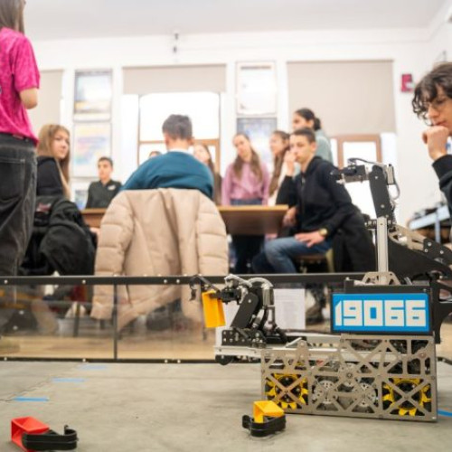 Lansarea Hub-ului de Robotică "Shaping Future's Citizens" la Colegiul Național Al. I. Cuza din Focșani