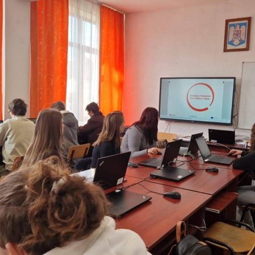 Activități educaționale la Liceul de arte "Bălașa Doamna" cu ocazia Zilei Internaționale a Siguranței pe Internet