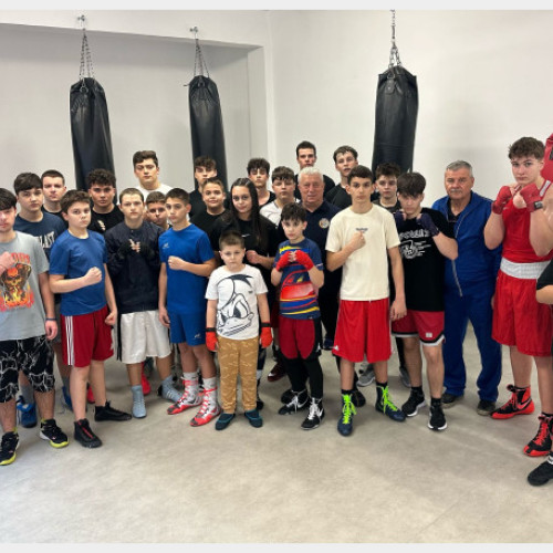 Clubul Sportiv Crisul Oradea a deschis o nouă sală de box