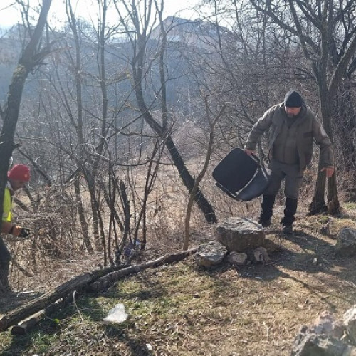 Igienizare pe Muntele Tampa și Dealul Melcilor