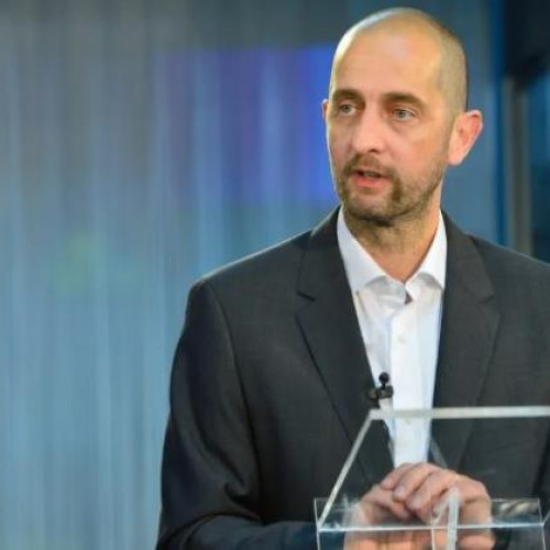 Dragos Damian, consilier onorific al premierului