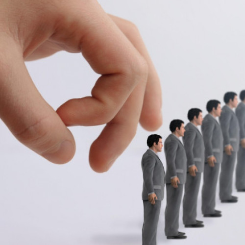 Haos la Small Business Administration: Angajați concediați și apoi reinstaurați în doar cinci zile