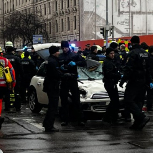 Accident grav în München: o mașină a lovit un grup de oameni