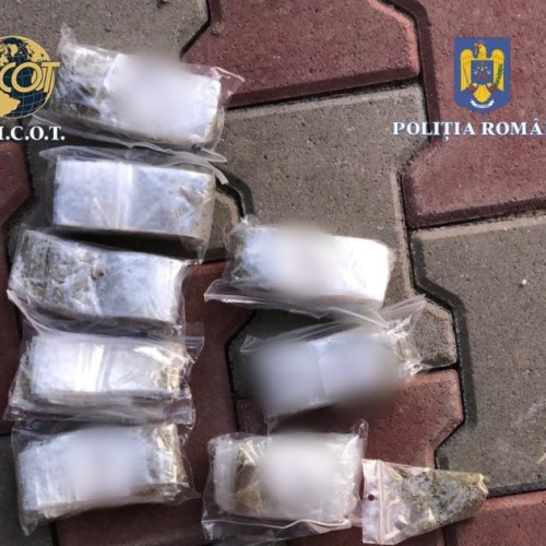 Percheziții și rețineri în Maramureș pentru trafic de droguri