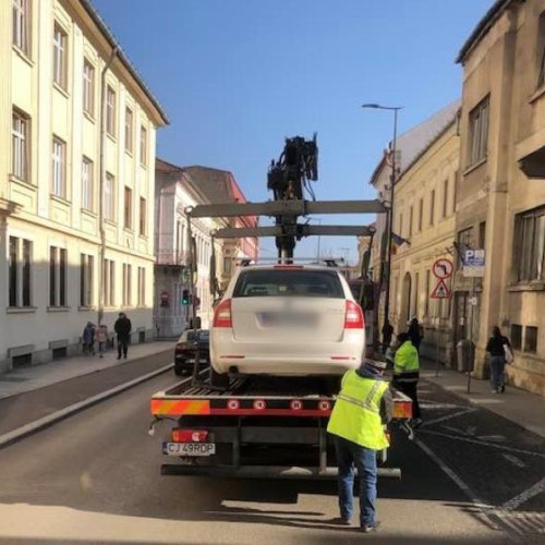 Parcările neregulamentare continuă să fie o problemă în Cluj-Napoca
