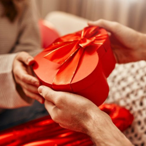 Sf. Valentin și Dragobete: ANPC avertizează consumatorii în legătură cu achizițiile de cadouri